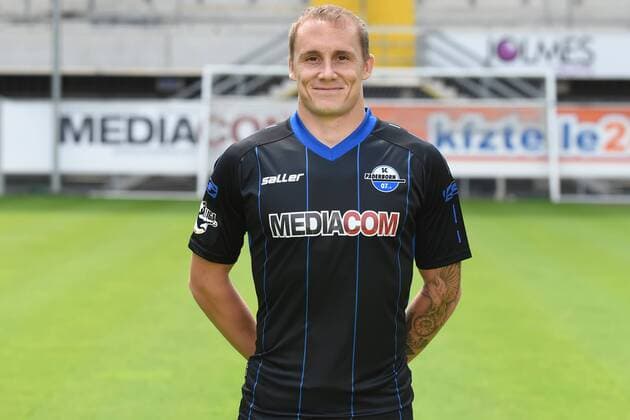Fußball 3. Liga, Porträttermin 2016 2017 SC Paderborn 07 am 13.07.2016 in der Benteler-Arena in Paderborn Sven Michel (Paderborn) mt