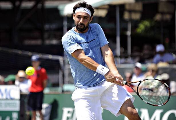 July 13, 2016: Marcos Baghdatis (CYP) hits a forehand in his round of 16 match vs. Brian Baker (USA) at the 2016 Hall of Fame Championships held at the Casino at Newport, R.I. This ATP Tennis Herren match was won by Baghdatis 6-4, 6-3. Tennis 2016: Hall of Fame Championships JUL, 16 - ZUMAc04_