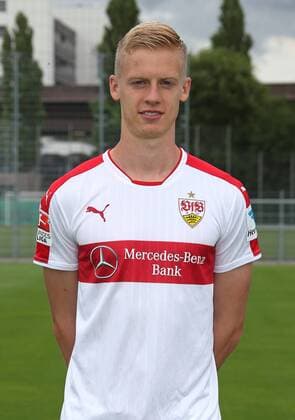 Fussball 2. Bundesliga 2016 2017 13.07.2014 Fototermin beim VfB Stuttgart: Timo Baumgartl