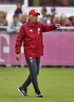 11.07.2016, Fussball 1. Liga 2016 2017, FC Bayern München, Trainingsauftakt an der Säbenerstrasse, Trainer Carlo Ancelotti (FC Bayern München) 