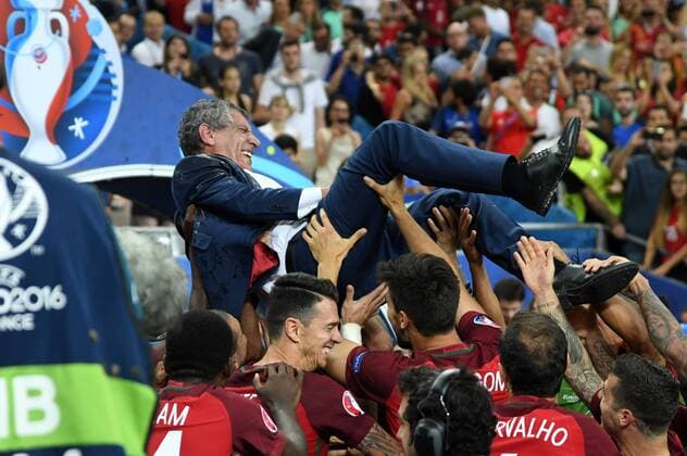 Fußball, EM Finale 2016 in Paris, Portugal - Frankreich 1:0 Fernando Manuel Fernandes da Costa Santos Coach (Portugal) ; July 10, 2016 - Football : UEFA EURO EM Europameisterschaft Fussball France 2016 Final : Portugal 1-0 France at Stade de France, Saint-Denis, France. Noxthirdxpartyxsales  (ptmb_euro16_PORFRA_196)
