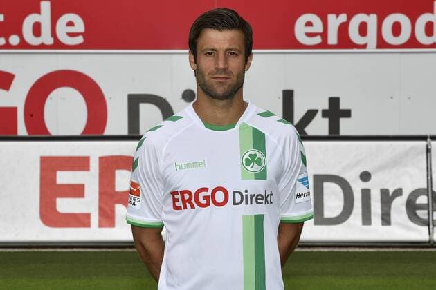 14.07.2016 - SpVgg Greuther Fürth Fuerth - 2. Fußball Bundesliga BL - Saison 2016 2017 - Fototermin Porträttermin - - Marco Caligiuri (13, SpVgg Greuther Fürth ) - Einzelbild Einzelfoto Portrait Porträt Kopfbild