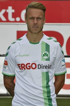14.07.2016 - SpVgg Greuther Fürth Fuerth - 2. Fußball Bundesliga BL - Saison 2016 2017 - Fototermin Porträttermin - - Marcel Franke (28, SpVgg Greuther Fürth ) - Einzelbild Einzelfoto Portrait Porträt Kopfbild