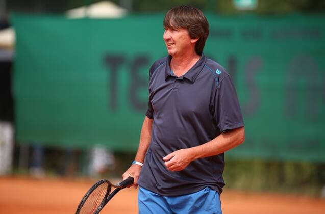 16.07.2016 xcex Deutschland, Darmstadt, Tennis-Trophy bei TEC Darmstadt zugunsten des Projekts DU MUSST KÄMPFEN - Spenden für an Krebs erkrankte Kinder und Jugendliche der ehemalige deutsche Tennisprofi Bernd Karbacher