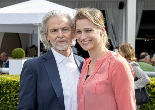 Aachen - CHIO 2016 Verleihung Goldene Sportpyramide durch die Deutsche Sporthilfe. Hermann Bühlbecker mit Britta Heidemann vor der Verleihung der Goldenen Sportpyramide -