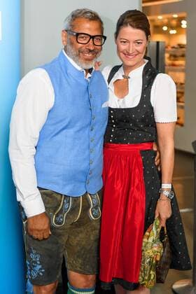 GER, Bayerische Sportpreis 2016 16.07.2016, BMW Welt, Muenchen, GER, Bayerische Sportpreis 2016, im Bild William Georg žJimmyœ Hartwig mit Frau Stefanie nordphotoxStraubmeier