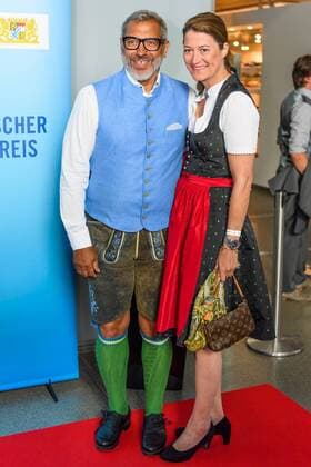 GER, Bayerische Sportpreis 2016 16.07.2016, BMW Welt, Muenchen, GER, Bayerische Sportpreis 2016, im Bild William Georg žJimmyœ Hartwig mit Frau Stefanie nordphotoxStraubmeier