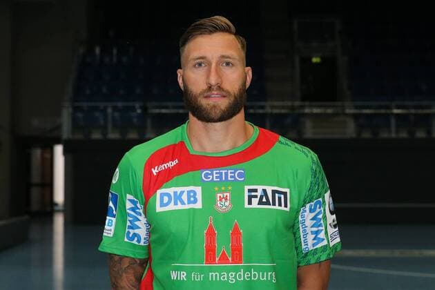 Fabian van Olphen (SC Magdeburg) - Handball Bundesliga Saison 2016-2017 offizeller Fototermin SC Magdeburg in der GETEC Arena in Magdeburg - Einzelbild,Portrait,Deutschland, Handball, Mann, Maenner,15.07.2016