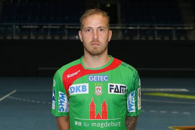 Robert Weber (SC Magdeburg) - Handball Bundesliga Saison 2016-2017 offizeller Fototermin SC Magdeburg in der GETEC Arena in Magdeburg - Einzelbild,Portrait,Deutschland, Handball, Mann, Maenner,15.07.2016
