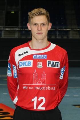 Torwart Florian Link (SC Magdeburg) - Handball Bundesliga Saison 2016-2017 offizeller Fototermin SC Magdeburg in der GETEC Arena in Magdeburg - Einzelbild,Portrait,Deutschland, Handball, Mann, Maenner,15.07.2016