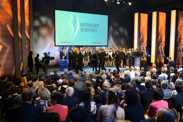 Bayerischer Sportpreis in Muenchen 2016. Foto: Alle Preistraeger auf der Buehne.