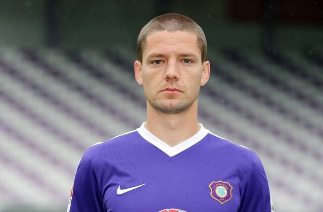 Team Erzgebirge Aue Fußball 2.Bundesliga 2016 17 Aue, 17.07.2016, Erzgebirgsstadion, Fußball, 2.Bundesliga , Porträttermin, Saison 2016 2017 , Im Bild; Adam Susac. ,