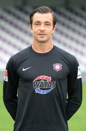 Team Erzgebirge Aue Fußball 2.Bundesliga 2016 17 Aue, 17.07.2016, Erzgebirgsstadion, Fußball, 2.Bundesliga , Porträttermin, Saison 2016 2017 , Im Bild; Torhüter Martin Männel Maennel. ,