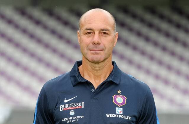 Team Erzgebirge Aue Fußball 2.Bundesliga 2016 17 Aue, 17.07.2016, Erzgebirgsstadion, Fußball, 2.Bundesliga , Porträttermin, Saison 2016 2017 , Im Bild; Fitnesstrainer Werner Schoupa. ,