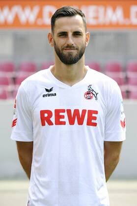 Porträt: Fußball, GER, 1.BL Bundesliga, Porträttermin 2016 2017, 1.FC Köln: Mergim Mavraj (FC Köln). Einzelbild, Portrait, Porträt.
