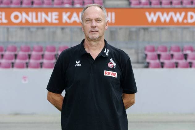 Porträt: Fußball, GER, 1.BL Bundesliga, Porträttermin 2016 2017, 1.FC Köln: Zeugwart Kresimir Ban (FC Köln). Einzelbild, Portrait, Porträt.