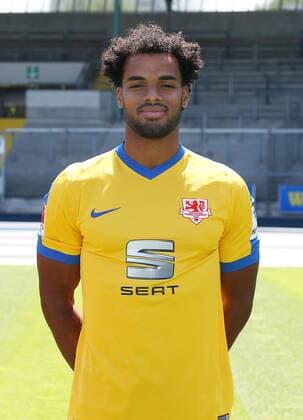 Phil Ofosu-Ayeh (Eintracht Braunschweig)