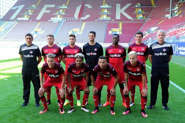Neuzugaenge, hinten vlnr: Tayfun Korkut, Cheftrainer 1. FCK, Max Dittgen,FCK- 17, Marlon Frey,FCK- 24, Andre Weis,FCK- 1, Osayamen Osawe,FCK- 35, Christoph Moritz,FCK- 18, Xaver Zembrod, Co-Trainer 1. FCK, vorne vlnr: Nicklas Shipnoski,FCK- 37, Philipp Mwene,FCK- 21, Naser Aliji,FCK- 34, Osayamen Osawe,FCK- 35, 1. FC Kaiserslautern, Mannschaftspraesentation der Saison 2016 2017, im Fritz-Walter-Stadion auf dem Betzenberg am 19.07.2016, Foto - Franz Eibner Pressefoto Kaiserslautern Copyright: Franz Eibner-Pressefoto EP_PFZ