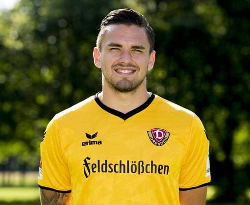 Fußball, 2. Liga, Saison 2016 2017, SG Dynamo Dresden, Porträttermin, Dienstag (19.07.2016). Pascal Testroet. RM001
