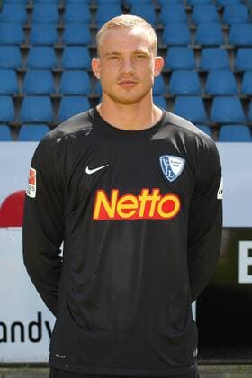 Fußball, GER, 2.BL, Portraittermin 2016 2017, VfL Bochum, Torwart Felix Dornebusch