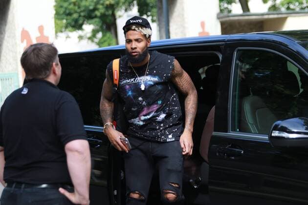American Football American-Football-Star Odell Beckham Jr. besucht als NFL American Football Herren USA Botschafter Munich Cowboys Dantestadion München 16.07.2016 Hier Beckham bei seiner Ankunft am Dantestadion F