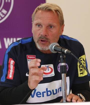 SOCCER - EL quali, Kukesi vs A.Wien, preview KUKESI,ALBANIA,20.JUL.16 - SOCCER - UEFA Europa League, qualification, FK Kukesi vs FK Austria Wien, preview, press conference PK Pressekonferenz A.Wien. Image shows head coach Thorsten Fink (A.Wien). GEPAxpictures xChristianxOrt