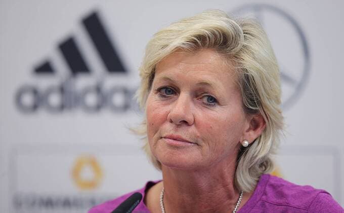 Headcoach Silvia Neid (GER)