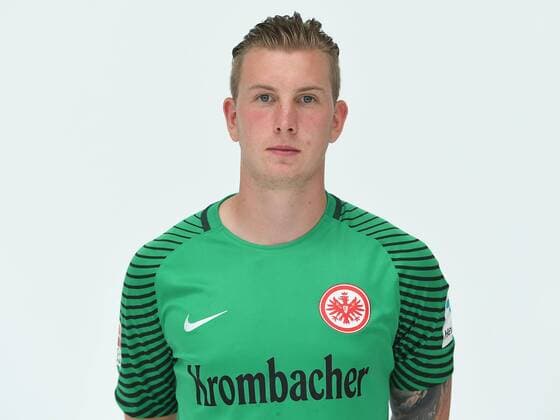 xjhx, 21.07.2016, Fussball 1.Bundesliga, Eintracht Frankfurt Fototermin 2016 17, GER, 1.BL, Portraettermin 2016 2017, Leon Baetge (Eintracht Frankfurt) Frankfurt
