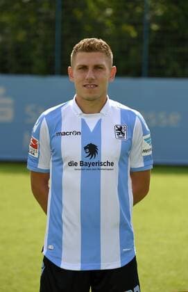 22.07.2016, Fussball 2.Liga 2016 2017, TSV 1860 München, Porträttermin 2016 2017, Levent Aycicek (TSV 1860 München).