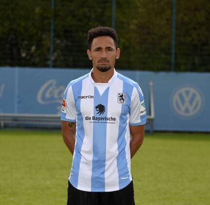 22.07.2016, Fussball 2.Liga 2016 2017, TSV 1860 München, Porträttermin 2016 2017, Daylon Claasen (TSV 1860 München).
