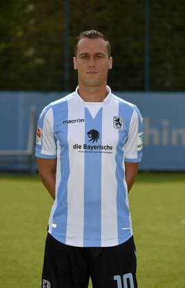 22.07.2016, Fussball 2.Liga 2016 2017, TSV 1860 München, Porträttermin 2016 2017, Michael Liendl (TSV 1860 München)