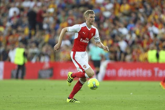 Bilder des Tages - SPORT Per Mertesacker (Arsenal) FOOTBALL : RC Lens vs Arsenal FC London - Testspiel - 22 07 2016 GwendolineLeGoffx 