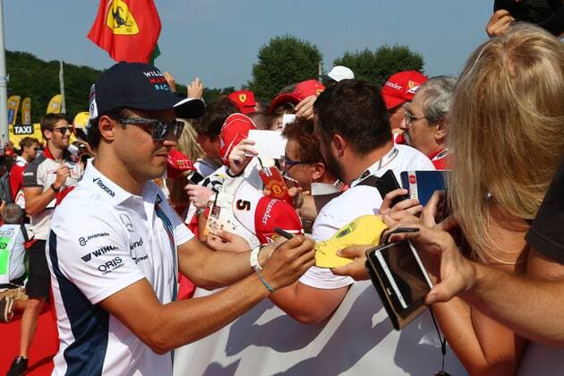 Formel 1, GP Ungarn, Freies Training Hungarian Grand Prix, Hungaroring, Budapest 21 - 24 July 2016 23.07.2016 - Autograph session, Felipe Massa (BRA) Williams FW38 