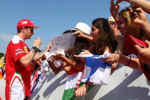 Formel 1, GP Ungarn, Freies Training Hungarian Grand Prix, Hungaroring, Budapest 21 - 24 July 2016 23.07.2016 - Autograph session, Kimi Raikkonen (FIN) Scuderia Ferrari SF16-H 