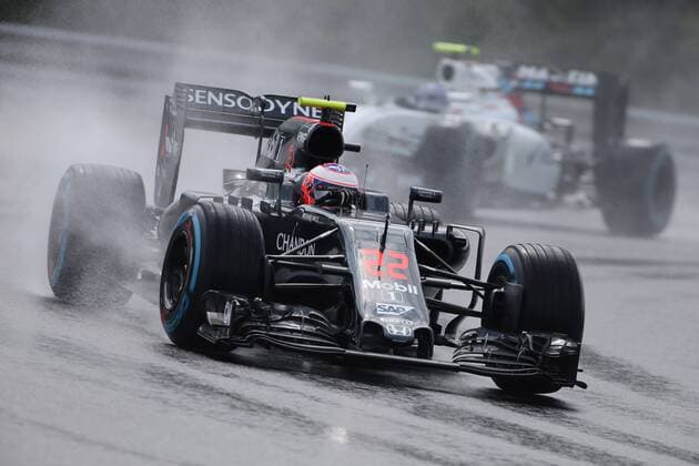Hungarian Grand Prix, Hungaroring, Budapest 21 - 24 July 2016 23.07.2016 - Qualifying, Jenson Button (GBR) McLaren Honda MP4-31 