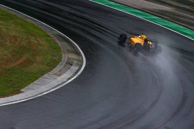 Hungarian Grand Prix, Hungaroring, Budapest 21 - 24 July 2016 23.07.2016 - Qualifying, Kevin Magnussen (DEN) Renault F1 Team RS16 