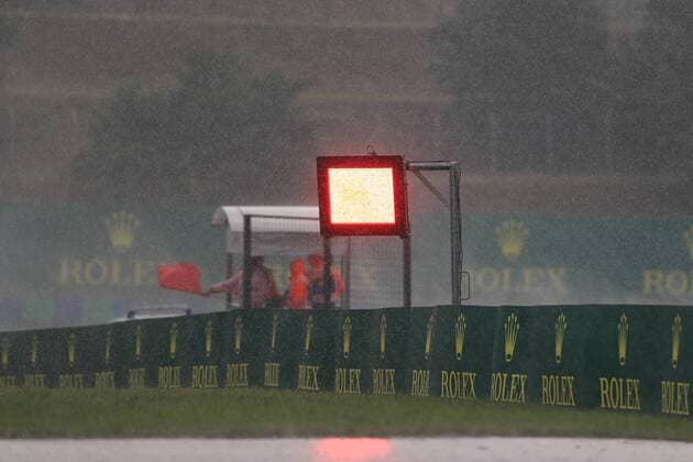 23.07.2016. The Hungaroring Mogyor& xf3;d, Hungary. Formula 1 grand prix of Hungary, qualifying sessions. In a wet and disjointed session, the course was red flagged multiple times, due to standing water on the track. Rosberg took pole as Hamilton was held up on his final qualifying lap and Hamilton was 2nd. xLeannexBoonx  ActionPlus11764428