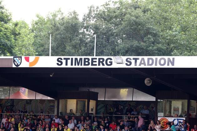 Freitag 08.07.2016, Saison 2016 2017, Vorbereitung des BVB Borussia Dortmund auf die 1. Bundesliga, Testspiel im Stimberg-Stadion Erkenschwick, Spvgg Erkenschwick - BVB Borussia Dortmund, Schriftzug Stimberg-Stadion am Dach der Haupttribüne