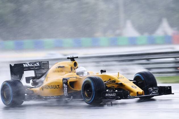 Motorsports: FIA Formula One World Championship WM Weltmeisterschaft 2016, Grand Prix of Hungary, 20 Kevin Magnussen (DEN, Renault Formula 1 Team), xHOCHxZWEIx
