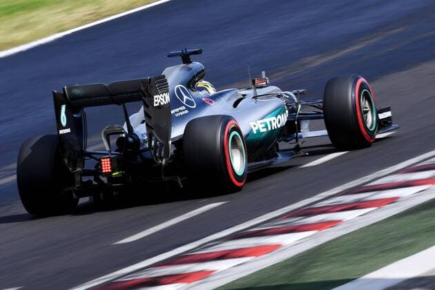 Motorsports: FIA Formula One World Championship WM Weltmeisterschaft 2016, Grand Prix of Hungary, 44 Lewis Hamilton (GBR, Mercedes AMG Petronas Formula One Team), xHOCHxZWEIx