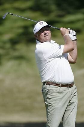 July 23, 2016: Ken Duke hits his approach shot to the third hole in the third round at the RBC Canadian Open at Glen Abbey Golf Club in Oakville, Ontario. (Photo by Gerry Angus Icon Sportswire) GOLF: JUL 23 PGA Golf Herren - RBC Canadian Open - Third Round Icon16072332 EDITORIAL USE ONLY