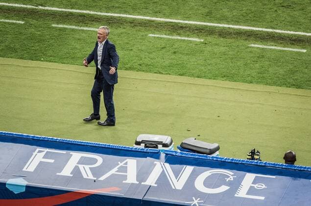 Paris St. Denis, Frankreich, 10.07.2016: Fußball UEFA Europameisterschaft 2016 - Finale - EM 2016 - EM 2016 - Portugal - Frankreich. Trainer Didier Deschamps (Frankreich).