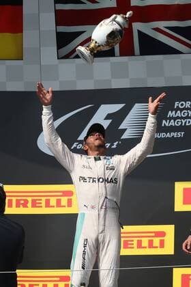 Motorsports: FIA Formula One World Championship WM Weltmeisterschaft 2016, Grand Prix of Hungary, 44 Lewis Hamilton (GBR, Mercedes AMG Petronas Formula One Team), xHOCHxZWEIx