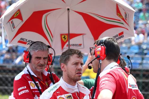 Motorsports: FIA Formula One World Championship WM Weltmeisterschaft 2016, Grand Prix of Hungary, Maurizio Arrivabene (ITA, Scuderia Ferrari), 5 Sebastian Vettel (GER, Scuderia Ferrari), xHOCHxZWEIx