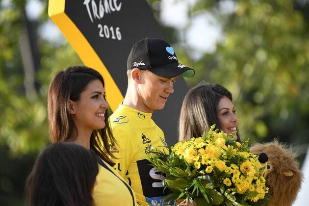 Tour de France, Siegerehrung Gesamtwertungen British Chris Froome of Team Sky celebrates on the podium in the yellow jersey of leader in the overall ranking after the 21st and last stage of the 103rd edition of the Tour de France cycling race, 113 km from Chantilly to the Champs-Elysees in Paris, France, on Sunday 24 July 2016. This year s Tour de France takes place from July 2nd to July 24th. YORICKxJANSENS  x04898179x