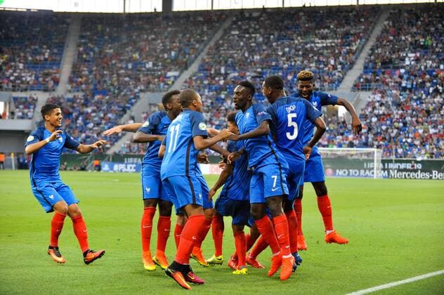 GER, UEFA U19 2016, Finale, Frankreich (FRA) vs Italien (ITA) 24.07.2016, Rhein-Neckar-Arena, Sinsheim, GER, UEFA U19 EURO 2016, Finale, France (FRA) vs Italy (ITA), picture shows im Bild: Jean-Kevin Augustin ( 7, Frankreich France (FRA)) jubelt ueber sein Tor zum 1:0, mit Amine Harit ( 14, Frankreich France (FRA)), Issa Diop ( 5, Frankreich France (FRA)) Foto © nordphoto Fabisch nordphotox xFabisch