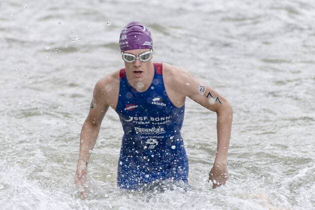 Luis Hesemann, 1. Bitburger 0,0% Triathlon-Bundesliga, Herren, Mey Generalbau Citytriathlon Tuebingen, DTU-Roadshow 2016, Deutsche Triathlon Union, 24.07.2016, Tuebingen Copyright: Walther Eibner-Pressefoto EP_SWR