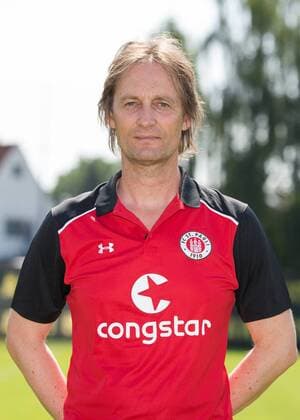 Fußball, GER, 2.Bundesliga, Porträttermin 2016 2017, FC St.Pauli, Mannschaftsarzt Prof. Dr. Hauke Mommsen