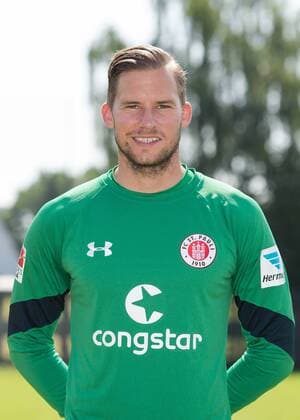 Fußball, GER, 2.Bundesliga, Porträttermin 2016 2017, FC St.Pauli, Torwart Philipp Heerwagen