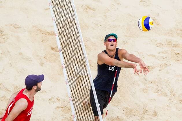 Zuspiel Mirko Schneider (TSV GA Stuttgart); LBS-Cup Beachvolleyball A-Top, Marktplatz, Offenburg Germany, 20160724; Offenburg Copyright: Wuechnerx xEibner-Pressefoto EP_nwr